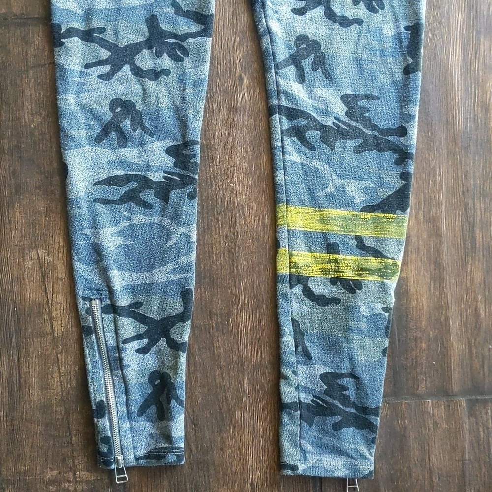 Sundry Camo Full Length Loungewear Leggings - Women's 2 - Picture 3 of 8